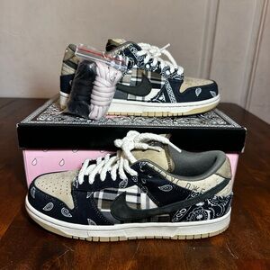 Nike Dunk Low Travis Scott Cactus Jack Special Box Size 9